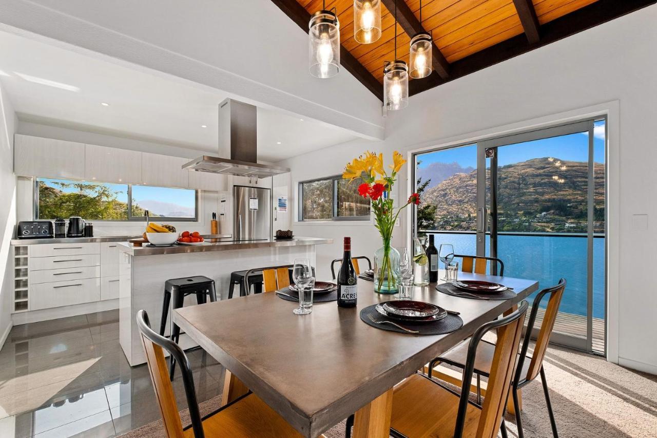 Queenstown Lakefront Dream 4 Bed Kültér fotó